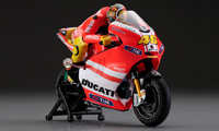 Kyosho Mini-Z - motocykl Ducati Desmosedici GP11