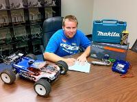 Ryan Maifield b�dzie kontynuowa� wsp�prac� z Associated, Reedy i LRP.