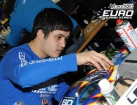 Volker na prowadzeniu- udany start teamu Yokomo